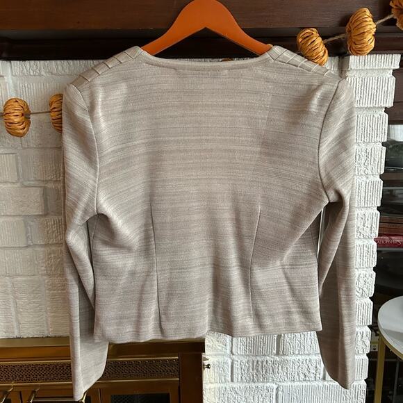 Misook Collection Pleated Blouse Clasp Deep V-Neck Top Tan Size S - Picture 4 of 5